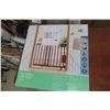 Image 5 : Summer Infant Deluxe Stairway Simple to Install Baby Gate