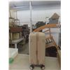 Image 3 : 20" Carry On Luggage 22 x 14x 9 Airline