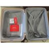 Image 5 : 20" Carry On Luggage 22 x 14x 9 Airline