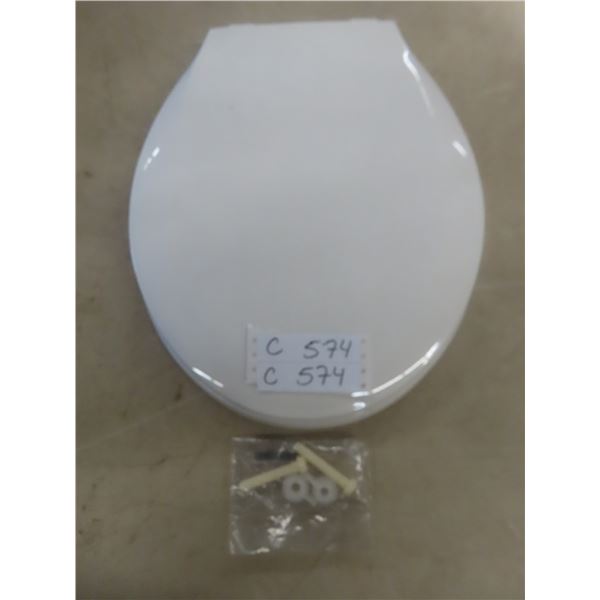 Centoco Round White Toilet Seat, New or Store Return