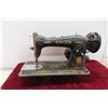 Image 2 : Singer Electric Sewing Machine with Foot Pedal No Base