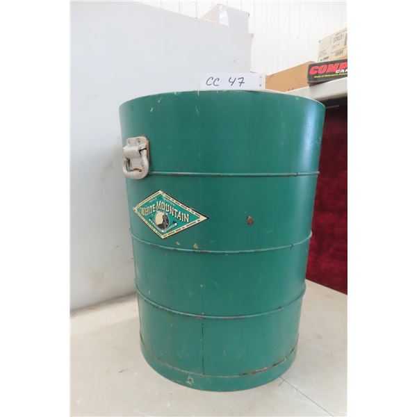 White Mountain Ice Cream Freezer Maker 