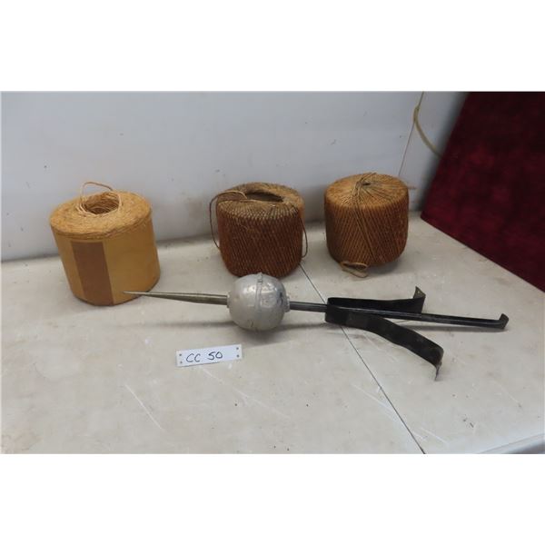 3 Spools Twine and Lightning Rod End