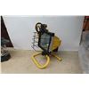 Image 5 : Coleman Propane Lantern Needs Wick and Halogen Work Light