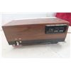 Image 2 : Vintage Zenith Clock Radio