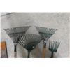 Image 2 : Yard Tools Scraping Shovel and Fan Rakes