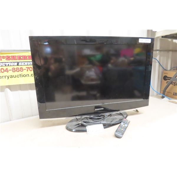 Samsung 32'' TV Model LN32B360C5D With Remote
