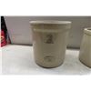 Image 5 : 3 Medalta Stoneware Crocks 2 Gallon