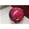 Image 3 : (2) 10-Pin Bowling Balls with Rolling Case 