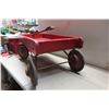 Image 4 : Red Wood Wagon