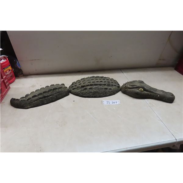 Garden Decor 3 Piece Alligator Approximatly 41'' Long