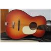 Image 3 : Guitar with Soft Case 