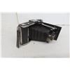 Image 9 : Vintage Cameras Brownie Hawkeye, Colourburst 50, Kodak, Polaroid and Accessories