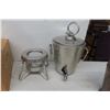 Image 8 : 19 Cordial 2 oz Glasses, 12 Decantors 500ml, Coffee Dispenser 