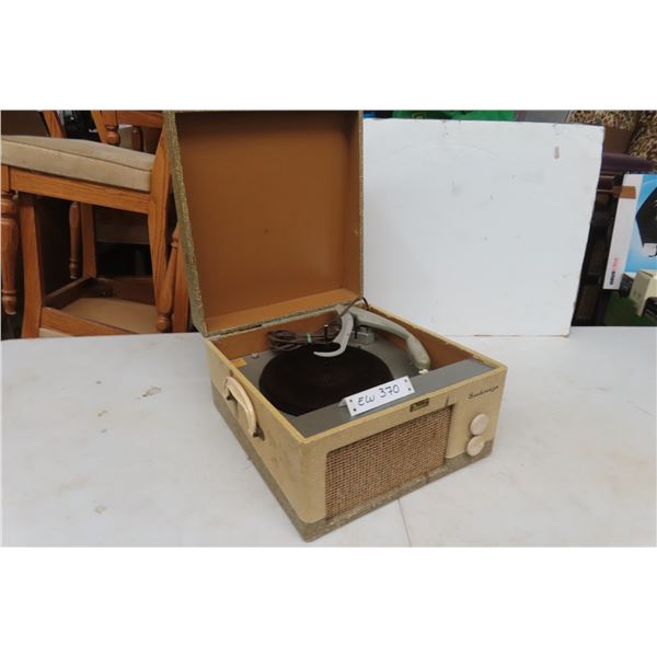 Vintage Seabreeze Record Player