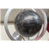 Image 2 : Globe 16 1/2'' High