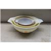 Image 4 : 3 Pyrex Mixing Bowls and 4 Anchor Amber Coffee Mugs with Mug Tree