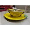 Image 5 : Lemon Décor: New Cookie Jar, Coffee Mug, Slogan Signs, Plastic Lemons and Dessert Bowl Set