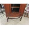 Image 4 : Antique China Cabinet 60'' x 34'' x 15'' 