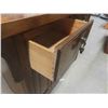 Image 5 : Server Cabinet/Counter 34'' x 60'' x 18'' 