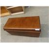 Image 3 : Cedar Chest 21'' x 42'' x 18'' 