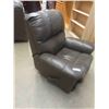 Image 1 : Leather/Leather Style Reclining Chair 