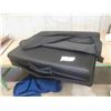 Image 1 : 'Master Massage'' Portable Massage Table 