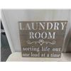 Image 3 : Clock, Slogan On Wood, Candlier, Rolling Pin & More 