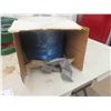 Image 6 : Scotts Hand Fertilizer Broadcaster, Landscape Weed  