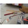 Image 6 : Carpentry Belt, Painting Rollers, Paint Brushes, Scrapers 