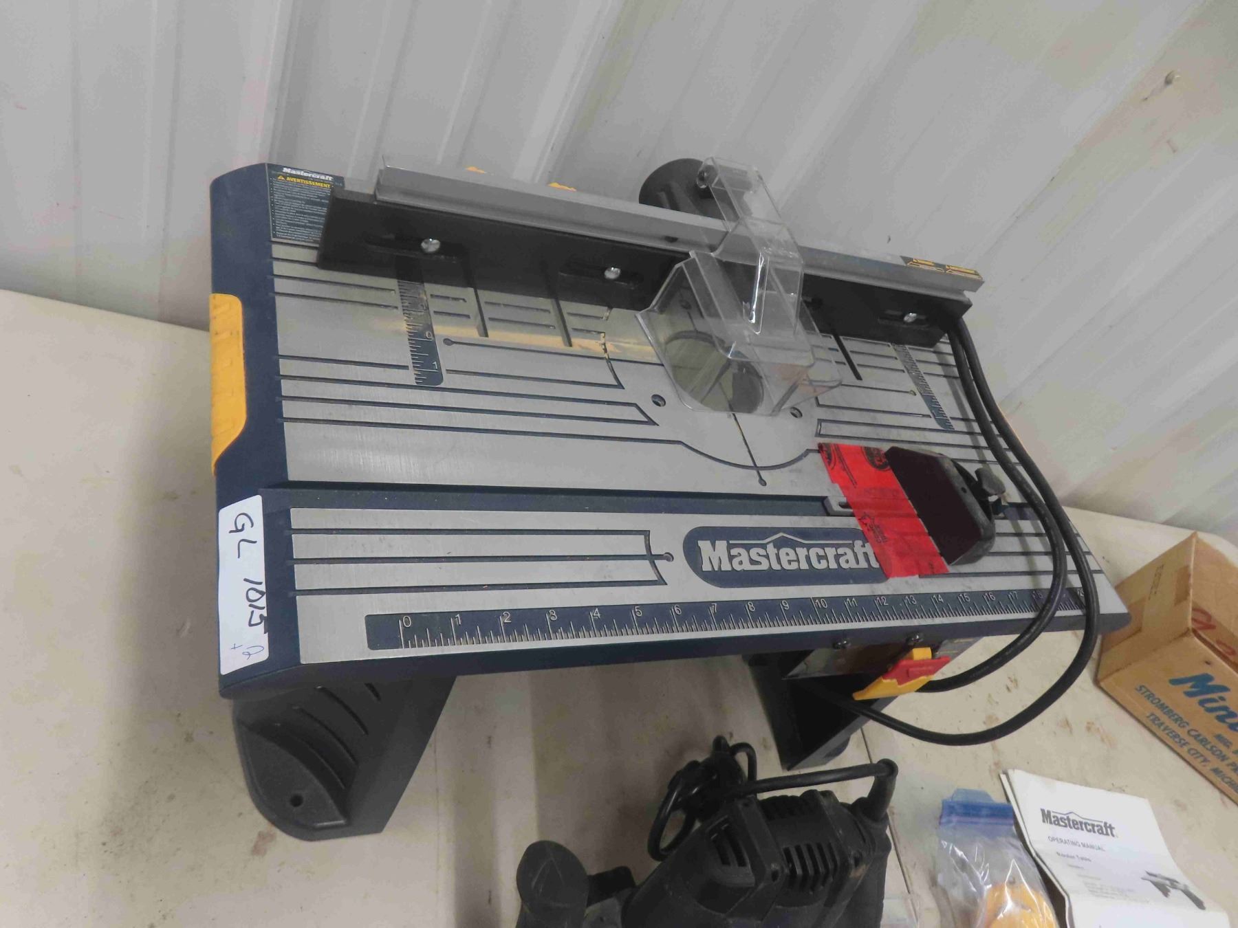 Mastercraft Plunge Router 10 Amp with Mastercraft Router