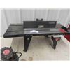Image 5 : Craftsman 6.5amp Plunge Router with Router Table 