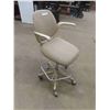 Image 1 : Swivel Rolling Chair