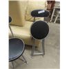 Image 4 : 3 Folding Stools 