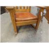 Image 4 : Oak Mission Rocking Chair 