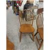 Image 3 : 4 Matching Wood Kitchen Chairs 
