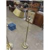 Image 2 : 2 Floor Lamps, Brass-Style. 