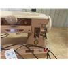 Image 3 : Singer Portable Electric Sewing Machine 
