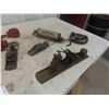 Image 5 : Wood Crate, Sargent 300lbs Hanging Scale, Pulleys, 