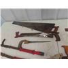 Image 5 : Carpentry Saws, Nail Puller, Squares 