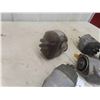 Image 7 : 5 Magnetos: Fairbanks, Wico & Others 