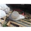 Image 2 : Yard Light, Ready Rod, Fuel Hose 