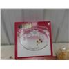 Image 8 : 2 Glass Trays, Carnival Berry Bowl, Vase & Glasses 