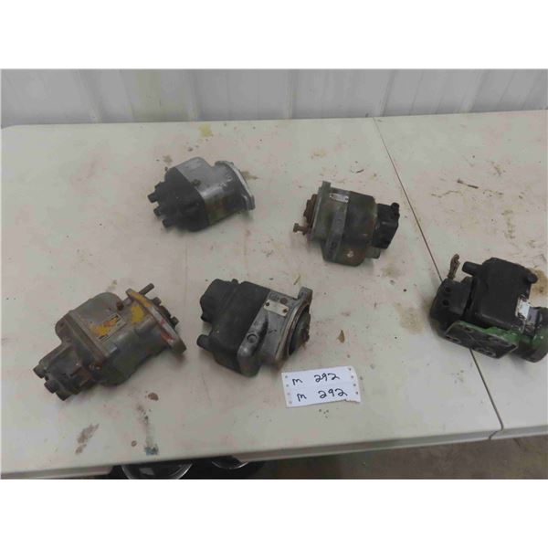 5 Magnetos 