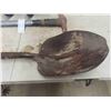 Image 2 : Pick, Shovel, 9'' Auger 