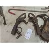 Image 2 : 2 Meat Hooks, 2 Victor Leg Traps, Wood Goose Decoy 