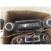 Image 2 : Old Auto Radio, 8 Track Player 