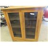 Image 5 : Antique 2-Door China Cabinet 49'' x 39'' x 17'' 