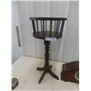 Image 3 : Seth Thomas Mantle Clock, Fern Stand 