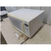 Image 2 : Panasonic Inverter Microwave 